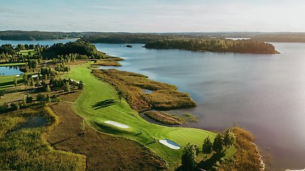 Överblick över Askersunds golfklubb.